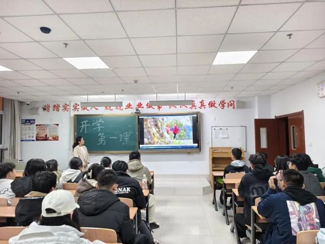 图示, 示意图

中度可信度描述已自动生成:ver1