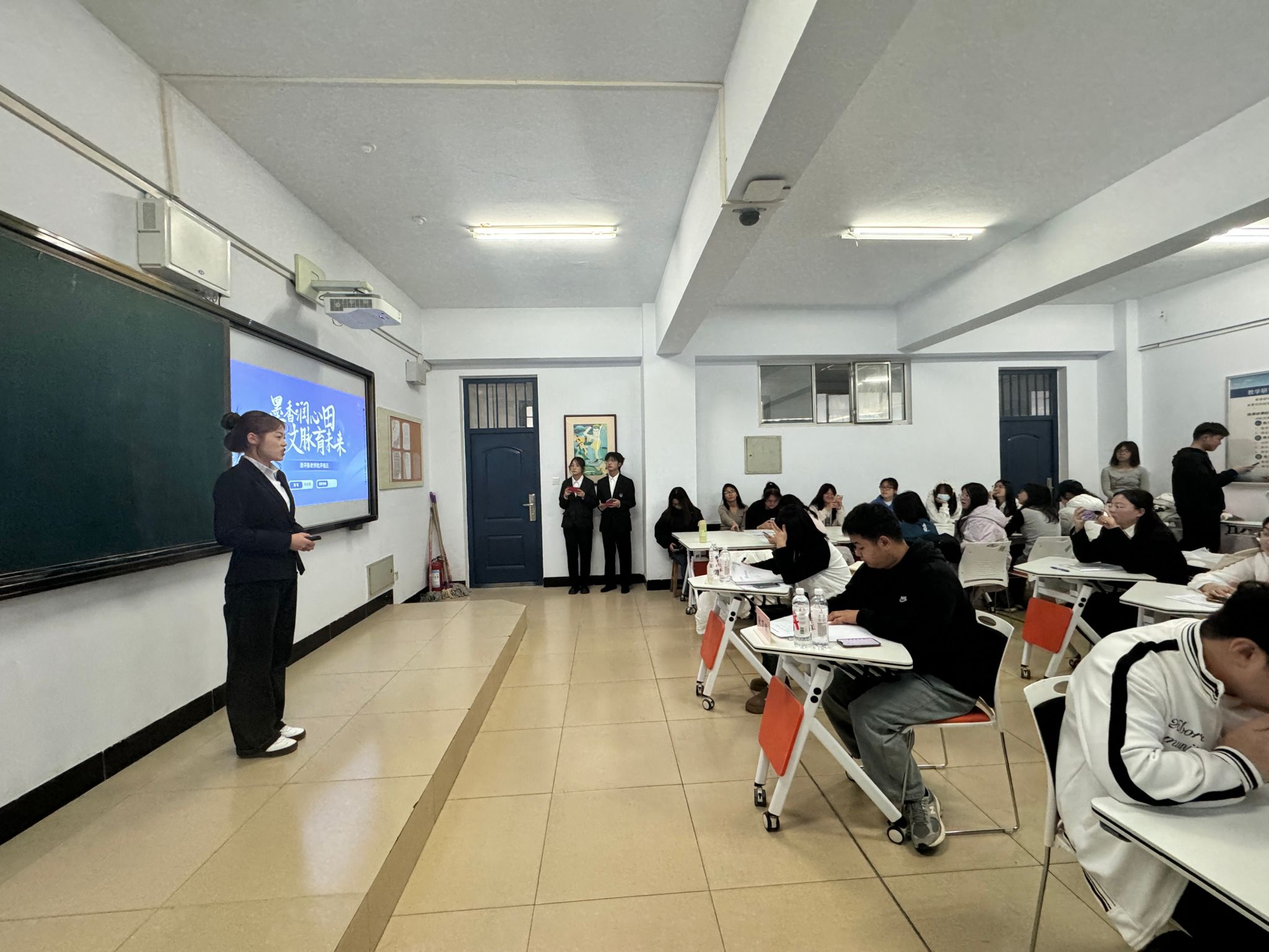 122c9864b4603d483109d9fae4136934_